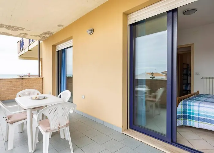 Vista Mare - Parcheggio Gratis Daire *